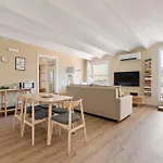 Flateli Pelayo H7 Apartamento *