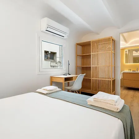 Flateli Pelayo H7 Apartment
