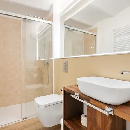 Flateli Pelayo H7 Apartment Barcelona
