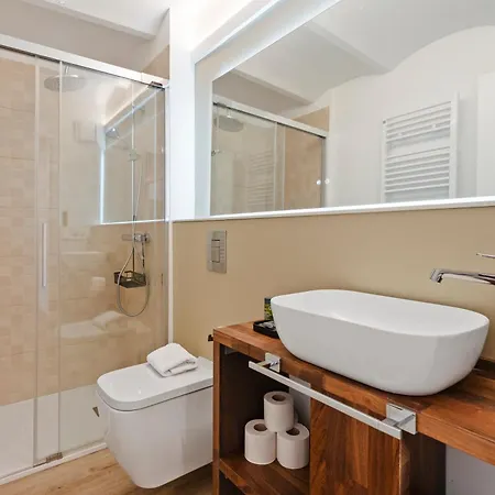 Flateli Pelayo H7 Apartmán